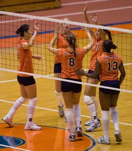 Volleyball Hosts No. 10 Notre Dame and DePaul This Weekend Image