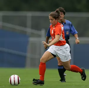 Women's Soccer Ties Villanova Image