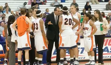 Associate Head Coach Matt Lueanu Inducted Into Hall of Fame Image