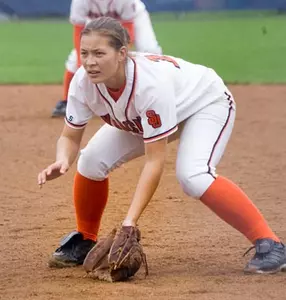 SU Loses Twice in Final Inning on First Day of Long Beach State Invitational Image