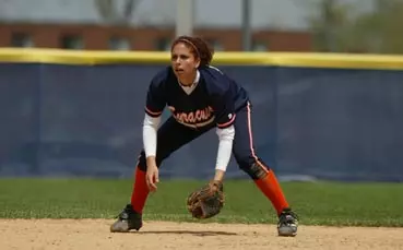 Softball Begins Conference Play With Seton Hall and St. John's Image
