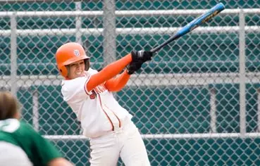 Softball Loses to #4/4 UCLA and Long Beach State Image