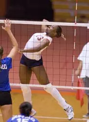 Cobbina Ties School Record but Orange Lose Two Image