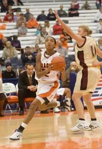 Orange Faces Bearcats with BIG EAST Tournament Hopes Image