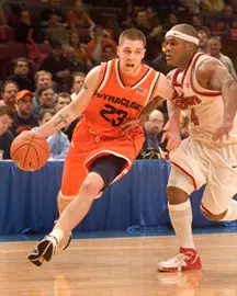 Devendorf Scores Career-High 23 At St. John's Image
