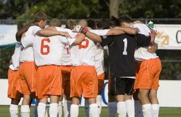 #25 Louisville Nips Orange, 1-0 Image