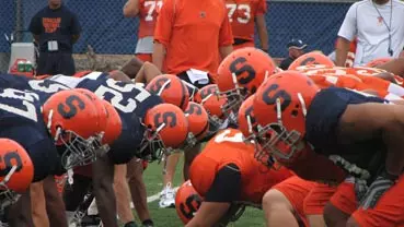 Full Contact on the Horizon Image