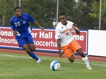 St. John's Tops Syracuse, 3-1, In Home Finale Image