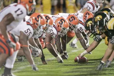 Syracuse Loses at Iowa, 35-0 Image