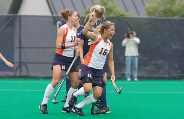 No. 2 Syracuse Hockey invites you … Image