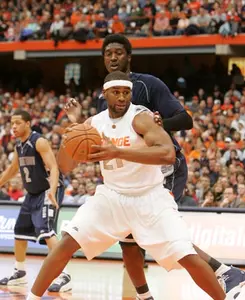 Orange Edged at BIG EAST foe No. 18/23 Louisville, 61-50 Image