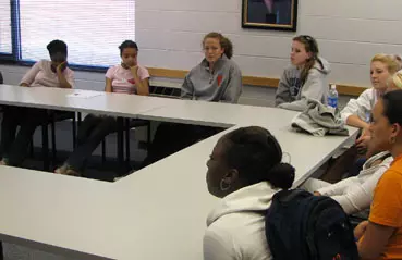 Volleyball Holds “Shooting for A’s” Workshop Image