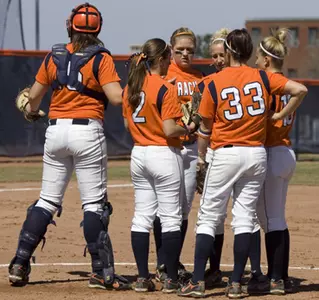Softball Battles Big Red For Mid-Week Match-up Image