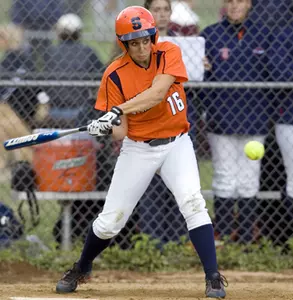 Rowdy Rally: Seventh Inning Heroics Give Orange 8-7 Victory Against Notre Dame Image
