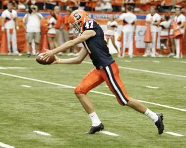 Syracuse's Long Will Require Further Treatment for Brain Tumor Image