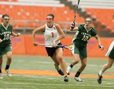 Halley Quillinan against Le Moyne
