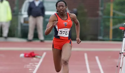 Uhunoma Osazuwa in the long jump.