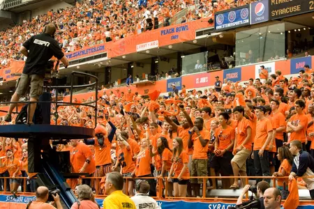 Carrier Dome fans vs. Minnesota