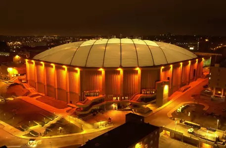 SU Volleyball in the Dome