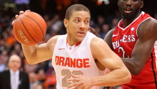 Triche leading the offense with 11 points at halftime