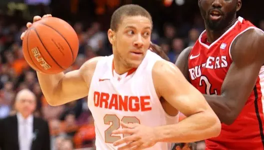 Brandon Triche drives.