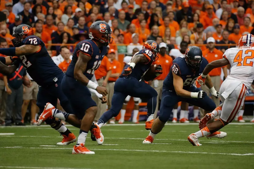Jerome Smith (45) enroute to touchdown in the first quarter.