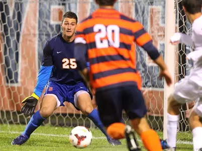 Alex Bono stares down a Notre Dame shot.