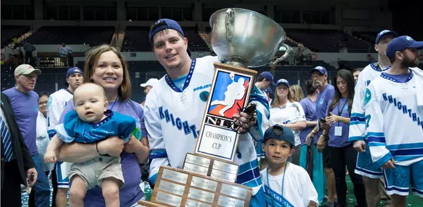Jamieson_CodyFamily2014NLLChamps