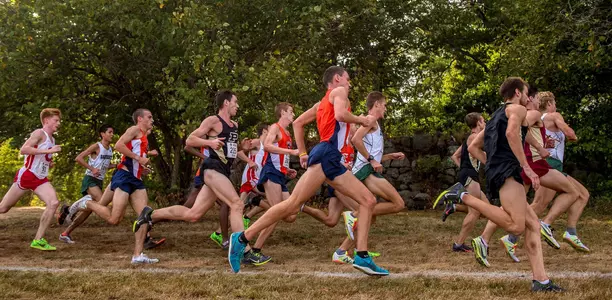 'Cuse XC men's during the 8k start.