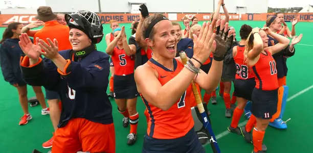 The 'Cuse squad thanks their fans.