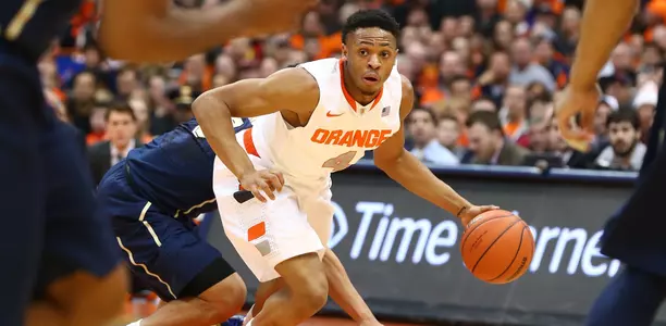 Ron Patterson handles the ball against Pitt.