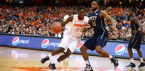 Tyler Roberson battles Pittsburgh.