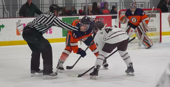 ICE - Faceoff Colgate