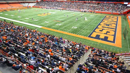 Albany crowd