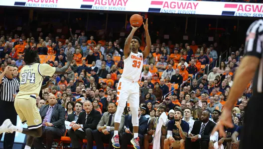 Elijah Hughes