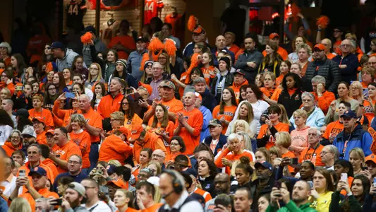 Dome Crowd WBB vs. Oregon