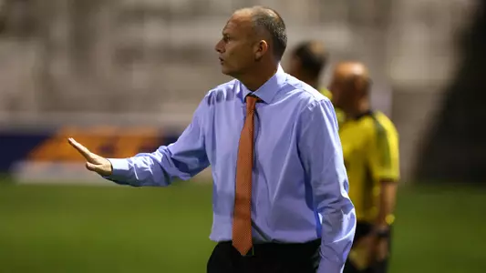 Head Coach Ian McIntyre