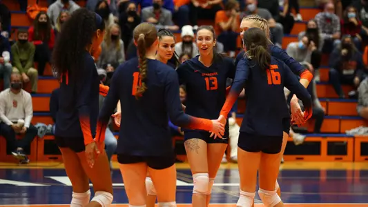 VB Huddle vs. Clemson