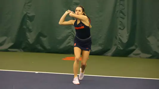 Natalie Novotna's win at No. 2 singles clinched Syracuse's win at Notre Dame.