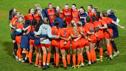 PregameHuddle10.14.22