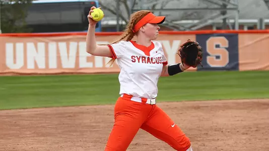 Kelly throwing