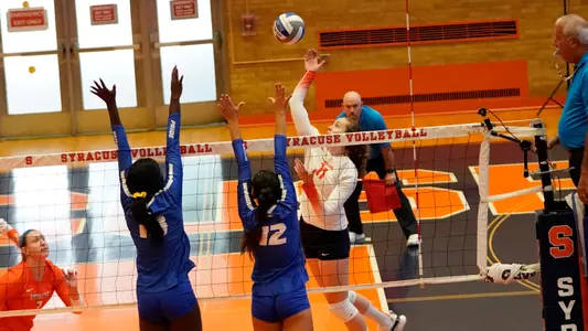 Polina Shemanova vs. Hofstra