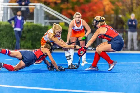 Eefke van den Nieuwenhof vs. No. 7 Liberty