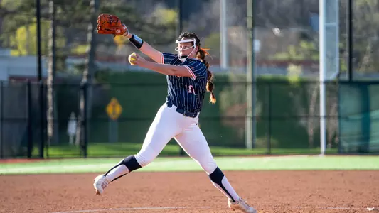 Lindsey Hendrix throws a pitch against Binghamton