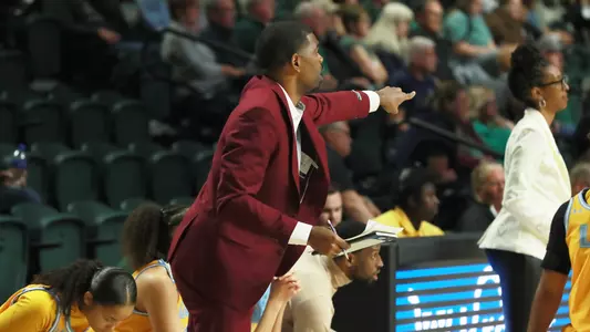 Steven Gilbert coaching at LIU