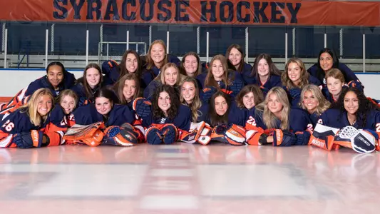 2023-24 ice hockey team photo