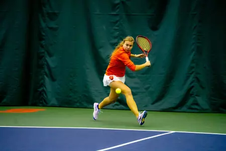 Polina Kozyreva vs Army