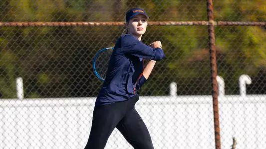 Serafima Shastova forehand