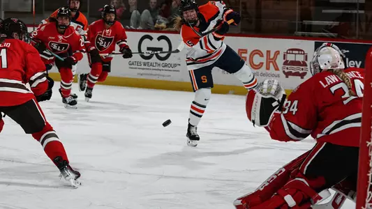 Bryn Saarela Shoots the Puck at St. Lawrence