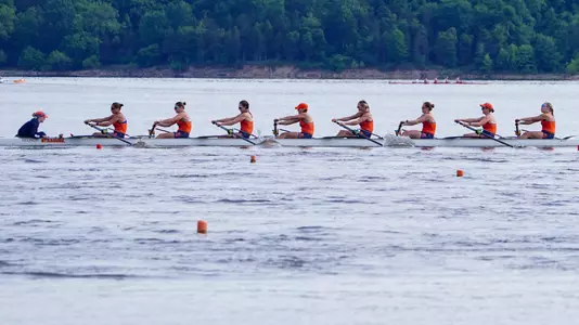 Varsity 8 NCAA A/B semifinal race